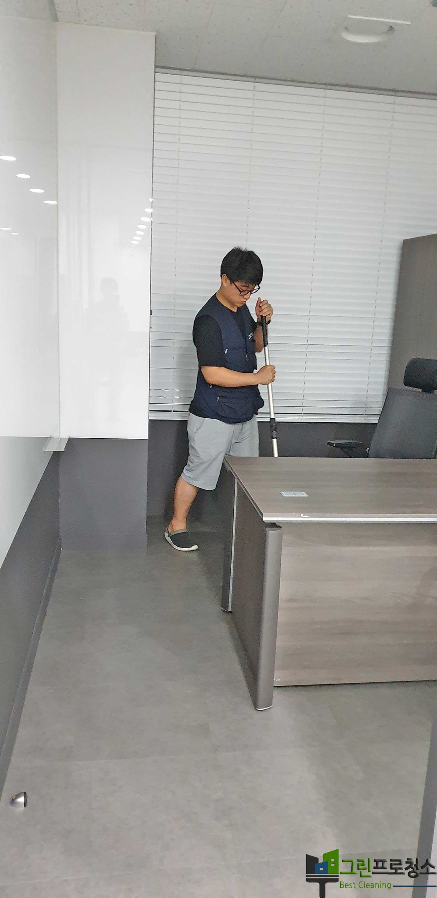 병원청소 전문장비 사진