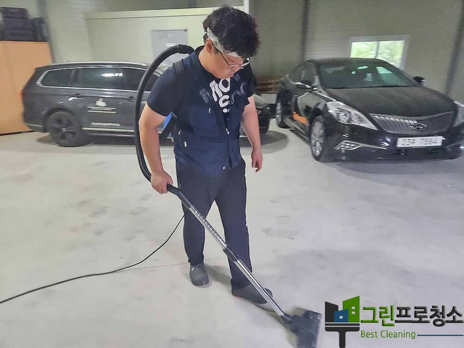 상가 외벽 고압세척 모습