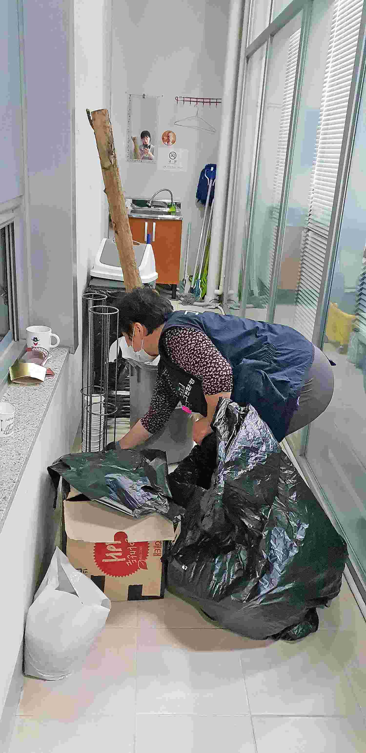 사무실 복도 청소 두 번째 이미지