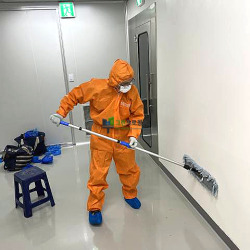 공조 시스템 점검  작업중입니다.