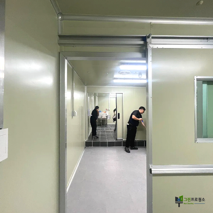 해썹청소 하는 중입니다.